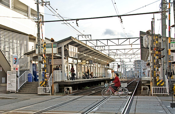 Sugakuin Station